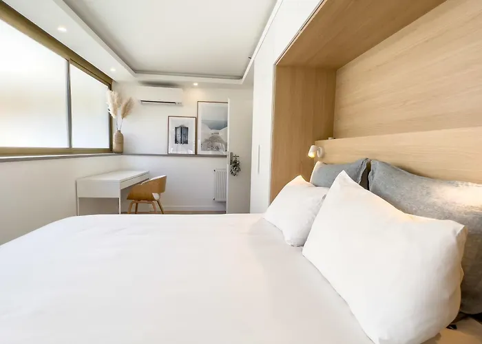 公寓 Salis - Sea View - 4 People 昂蒂布