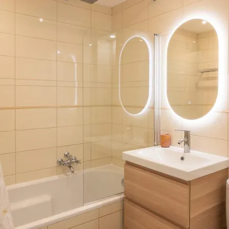 Salis - Sea View - 4 People Daire Antibes